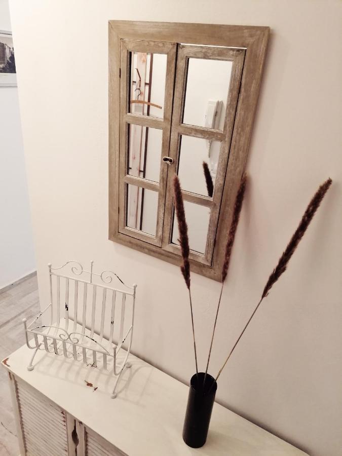 Rustic Istria Apartment พูลา ภายนอก รูปภาพ